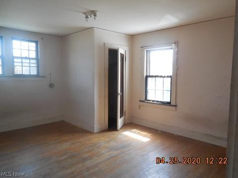 784 Work Dr, Akron, OH 44320 photo 14
