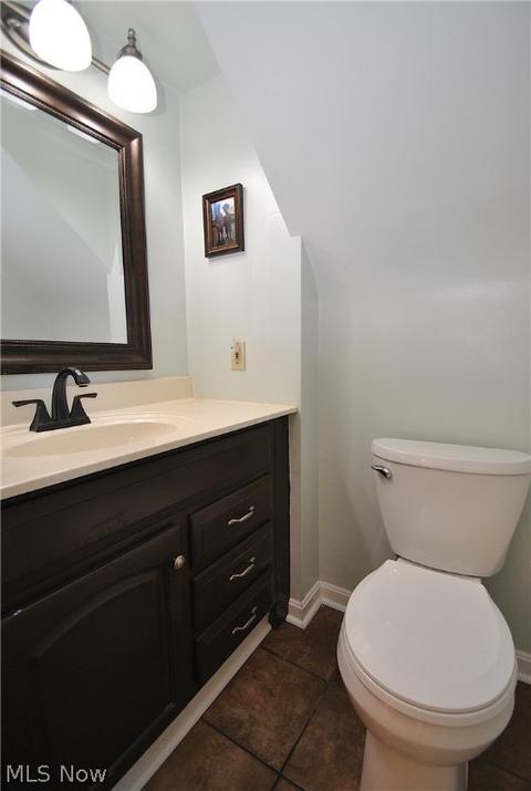 30940 Willowick Dr, Willowick, OH 44095 photo 12