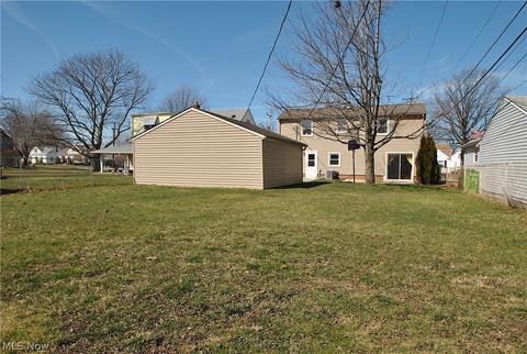 30940 Willowick Dr, Willowick, OH 44095 photo 26