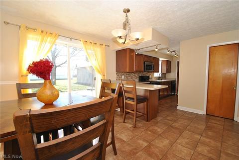 30940 Willowick Dr, Willowick, OH 44095 photo 6
