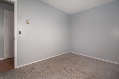 215 Antioch Dr, Elyria, OH 44035 photo 19