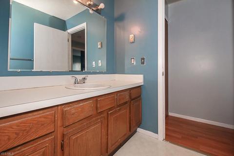 215 Antioch Dr, Elyria, OH 44035 photo 31