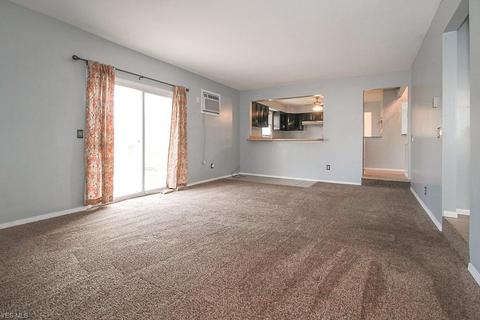 215 Antioch Dr, Elyria, OH 44035 photo 17