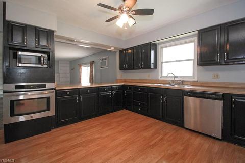 215 Antioch Dr, Elyria, OH 44035 photo 15