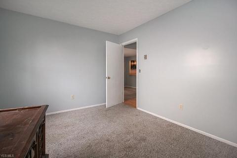 215 Antioch Dr, Elyria, OH 44035 photo 18
