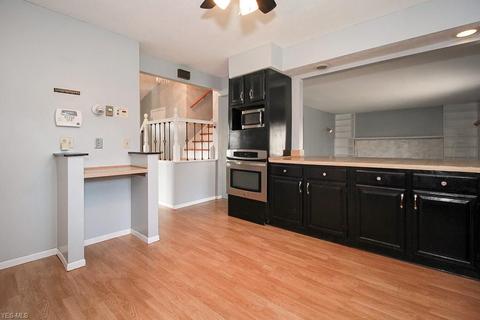 215 Antioch Dr, Elyria, OH 44035 photo 14