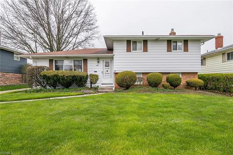 2848 Hetzel Dr, Parma, OH 44134 photo 1