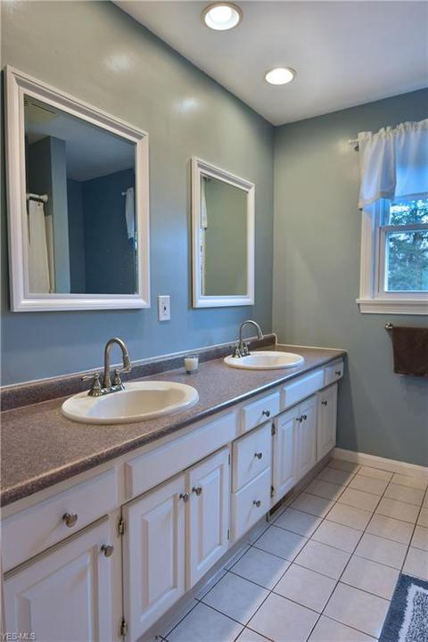 141 Forest Garden Dr, Boardman, OH 44512 photo 22