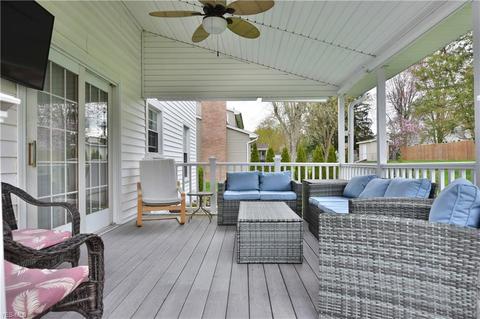 141 Forest Garden Dr, Boardman, OH 44512 photo 3