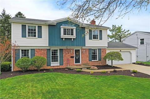 141 Forest Garden Dr, Boardman, OH 44512 photo 1