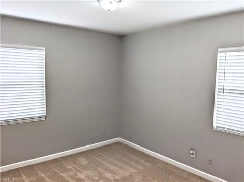 523 Cambridge Ave, Elyria, OH 44035 photo 7
