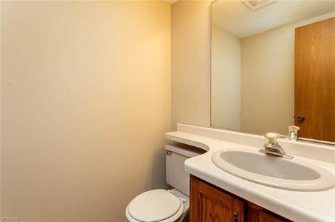 42635 Griswold Rd, Elyria, OH 44035 photo 15