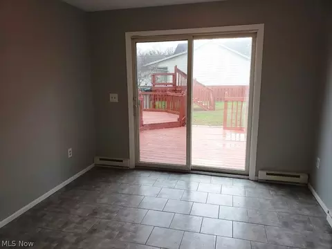 406 Sandpiper Ave, Elyria, OH 44035 photo 6