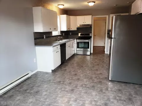 406 Sandpiper Ave, Elyria, OH 44035 photo 7