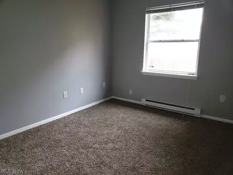 406 Sandpiper Ave, Elyria, OH 44035 photo 14