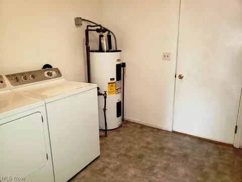 406 Sandpiper Ave, Elyria, OH 44035 photo 9