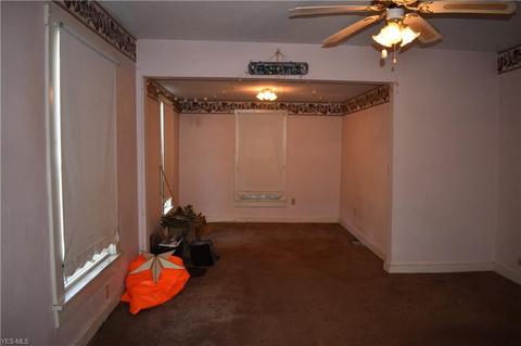 316 High St, Dresden, OH 43821 photo 4