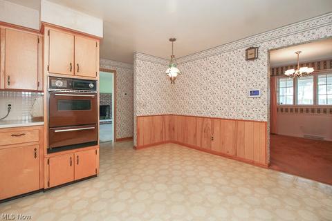 4116 Edgewood Dr, Lorain, OH 44053 photo 7