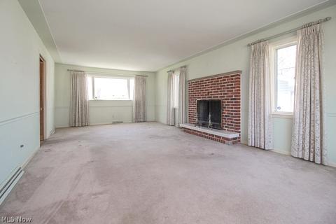 4116 Edgewood Dr, Lorain, OH 44053 photo 2