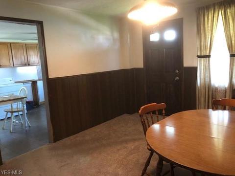 1227 W 3rd St, Ashtabula, OH 44004 photo 8