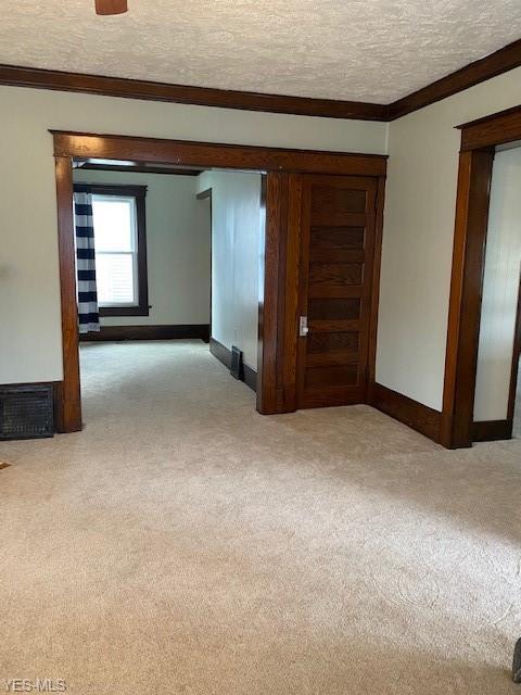 941 E Main St, Coshocton, OH 43812 photo 9
