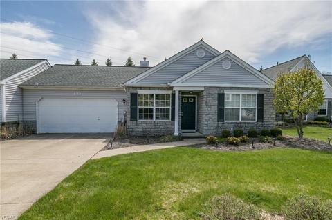 6815 Arbor Ct #16, Parma, OH 44134 photo 1
