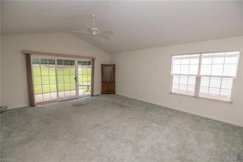 6815 Arbor Ct #16, Parma, OH 44134 photo 8