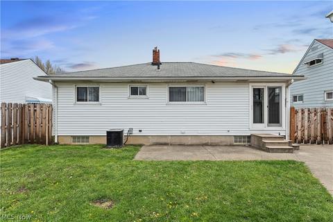 5820 Doris Dr, Brook Park, OH 44142 photo 23