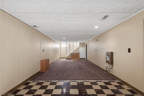 5820 Doris Dr, Brook Park, OH 44142 photo 18