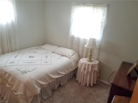 2151 E 40th St, Lorain, OH 44055 photo 12