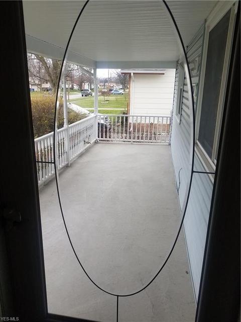 2151 E 40th St, Lorain, OH 44055 photo 4