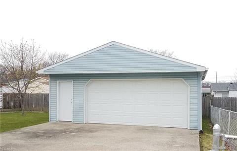 2151 E 40th St, Lorain, OH 44055 photo 21