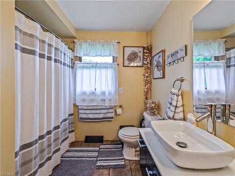 711 Sandy Ave, Massillon, OH 44646 photo 12