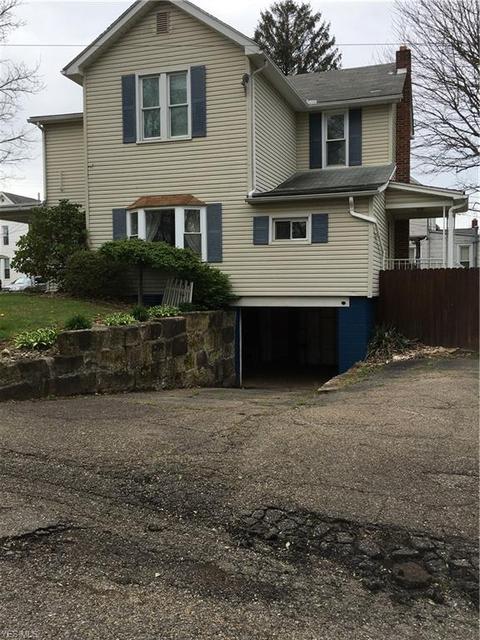 329 High St, Barnesville, OH 43713 photo 4