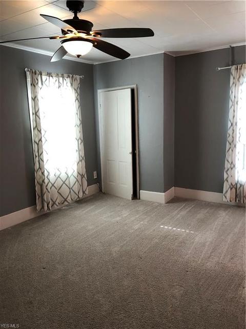 239 Franklin St, Barnesville, OH 43713 photo 29