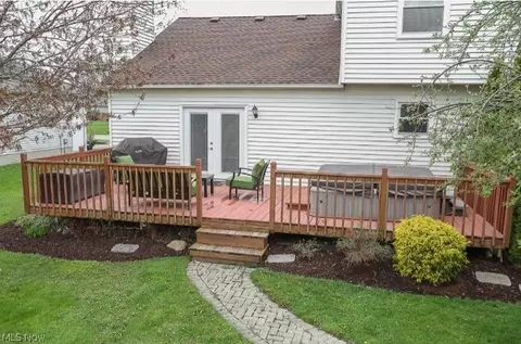 5909 Oak Point Rd, Lorain, OH 44053 photo 21