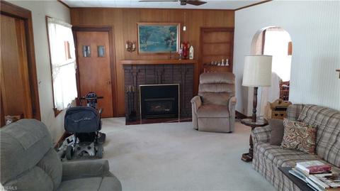 703 E 4th St, Dover, OH 44622 photo 18