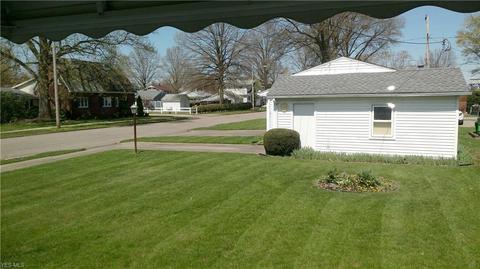 703 E 4th St, Dover, OH 44622 photo 14