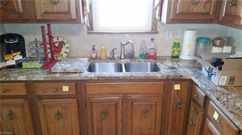 703 E 4th St, Dover, OH 44622 photo 23