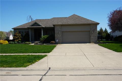 412 Augusta Dr, Elyria, OH 44035 photo 1