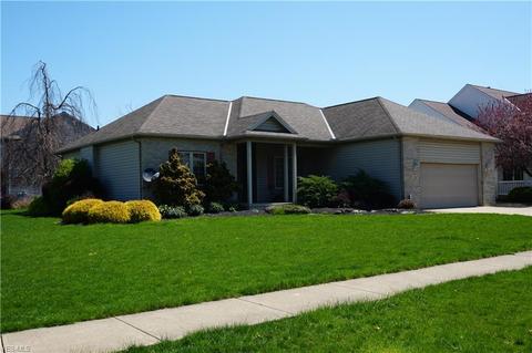 412 Augusta Dr, Elyria, OH 44035 photo 2