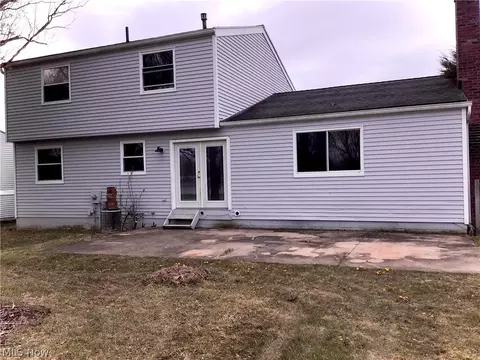 2925 E Celeste View Dr, Stow, OH 44224 photo 4