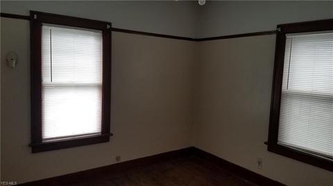 1741 E 34th St, Lorain, OH 44055 photo 13