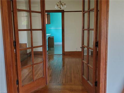 1741 E 34th St, Lorain, OH 44055 photo 5