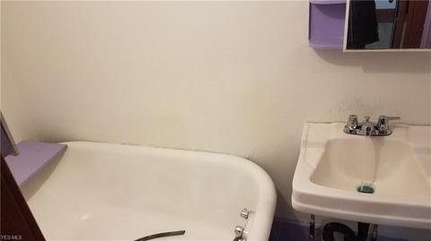 1741 E 34th St, Lorain, OH 44055 photo 16