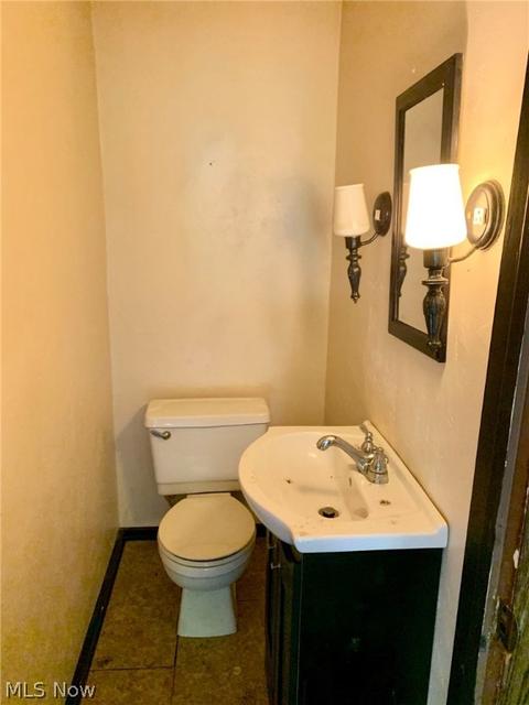 114 Warwood Ter, Wheeling, WV 26003 photo 11