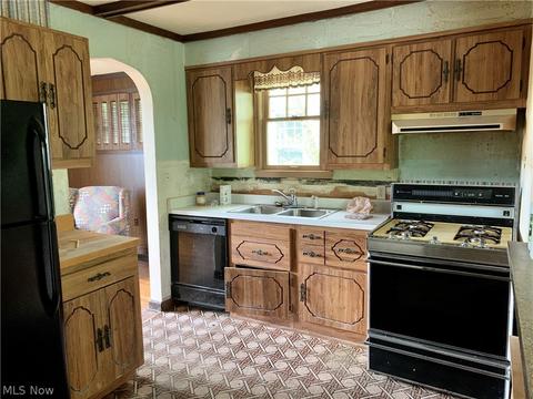 114 Warwood Ter, Wheeling, WV 26003 photo 6