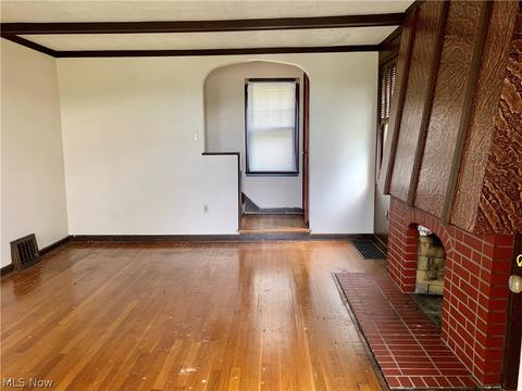 114 Warwood Ter, Wheeling, WV 26003 photo 4