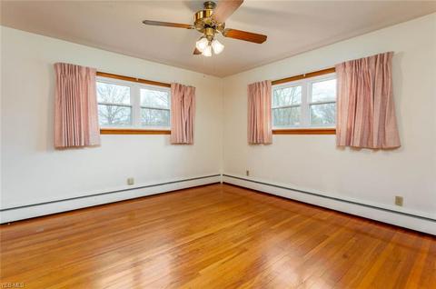 6356 Murray Ridge Rd, Elyria, OH 44035 photo 10