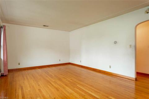 6356 Murray Ridge Rd, Elyria, OH 44035 photo 5